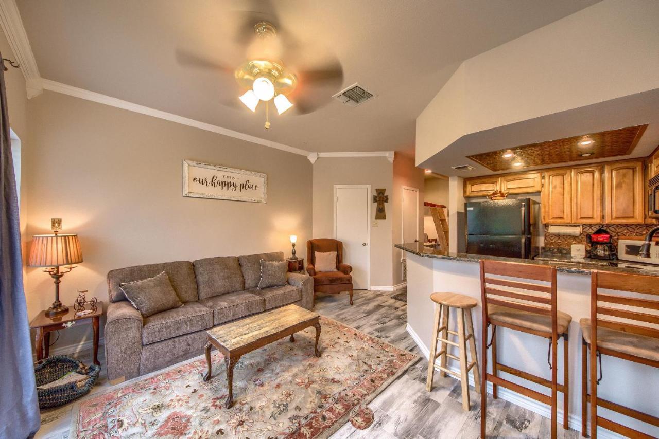 Ss 4B Riverside Condo ニューブラウンフェルズ エクステリア 写真