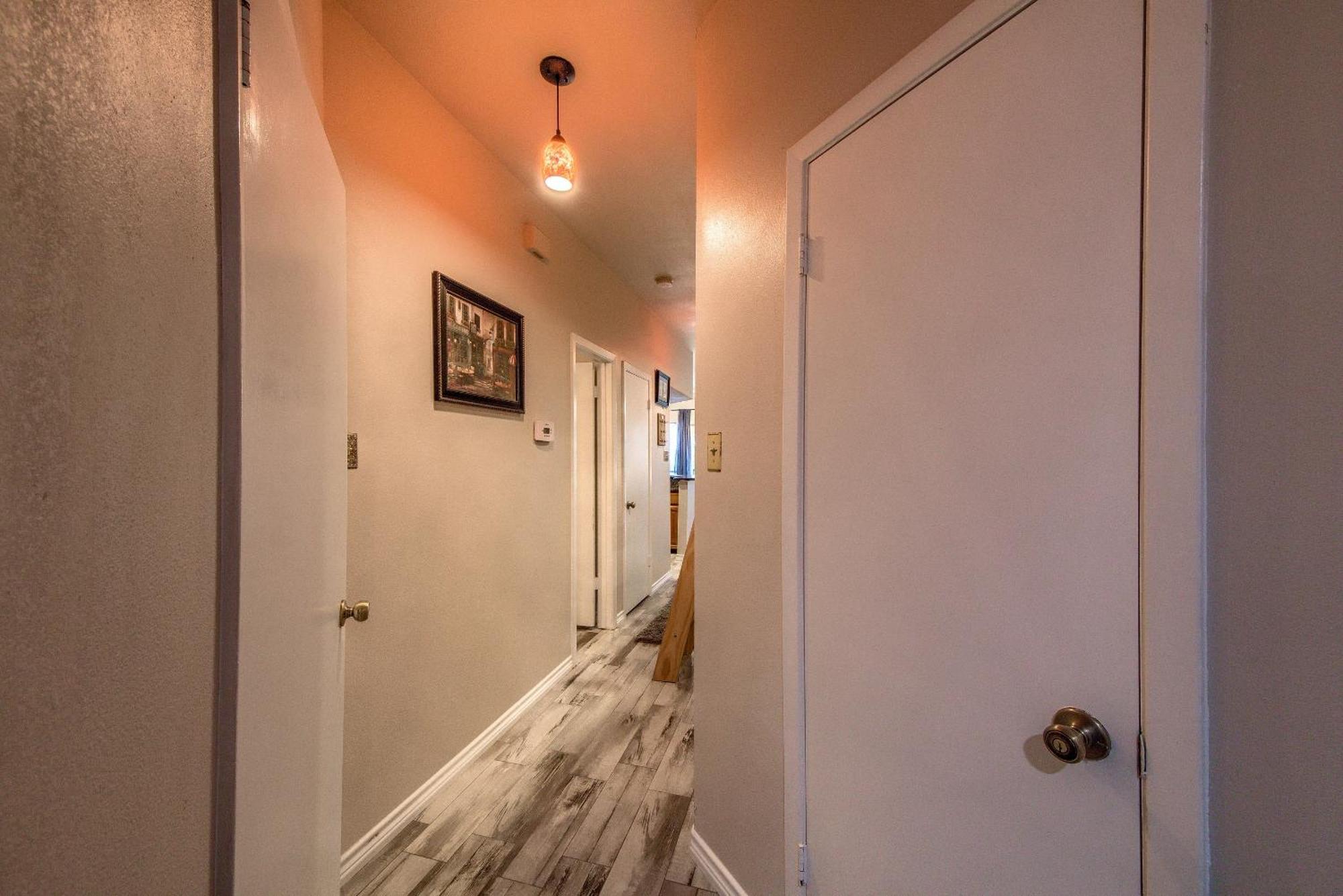 Ss 4B Riverside Condo ニューブラウンフェルズ エクステリア 写真